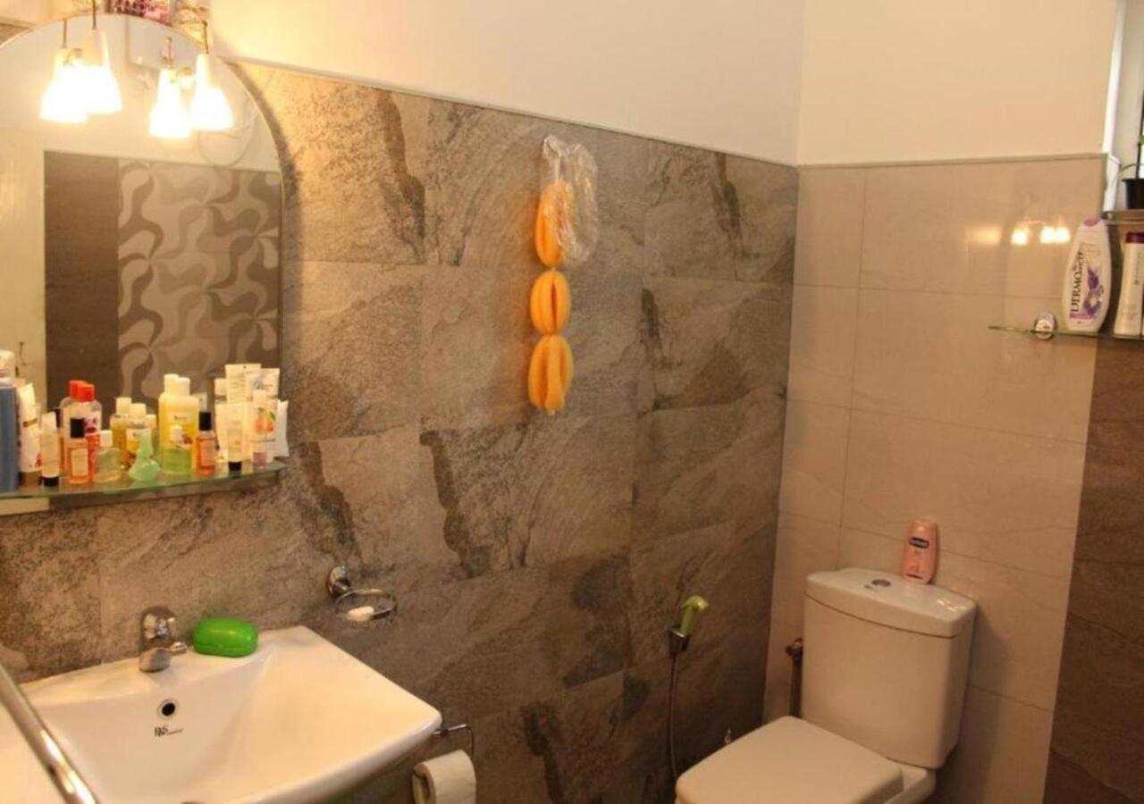 Weerakoon Guest Apartment Hikkaduwa Luaran gambar